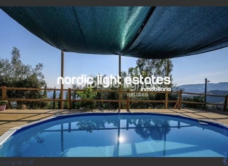 Foto 64773565-1d6b-4301-abf7-4262cd453646. Casa con piscina in Frigiliana