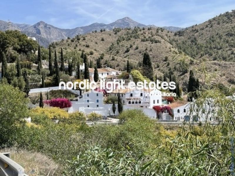 Foto 420273b2-8acd-438a-8917-2253a8d32326. Maison avec piscine dans Frigiliana