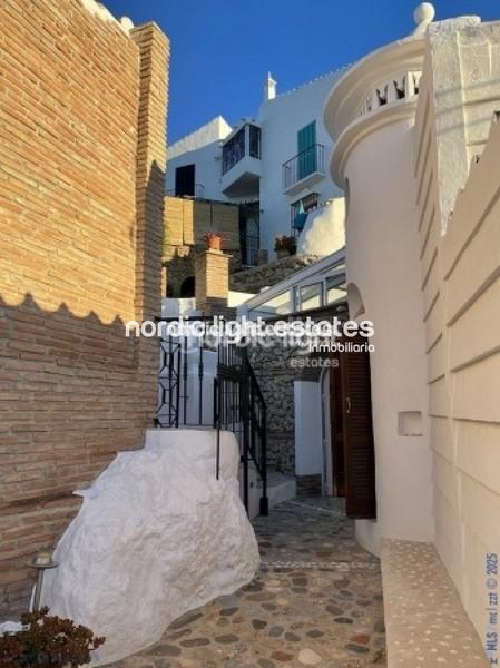 Foto 691ceacc-48cd-4e72-95b8-f637c58b964a. Maison avec piscine dans Frigiliana