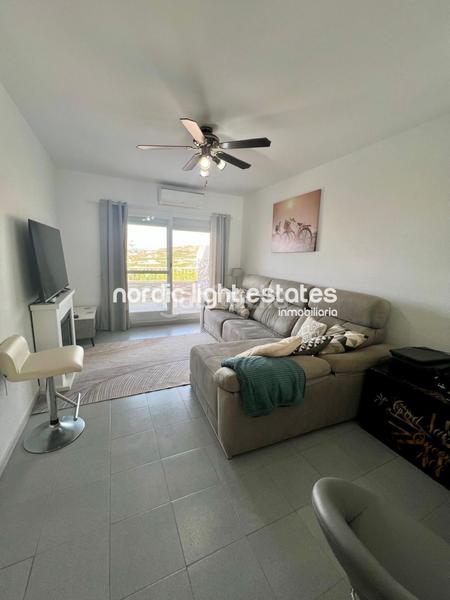 Foto f59dcf72-60f5-4b50-b1ab-36a7a9f332ed. Etagenwohnung mit pool in Torrox park Torrox