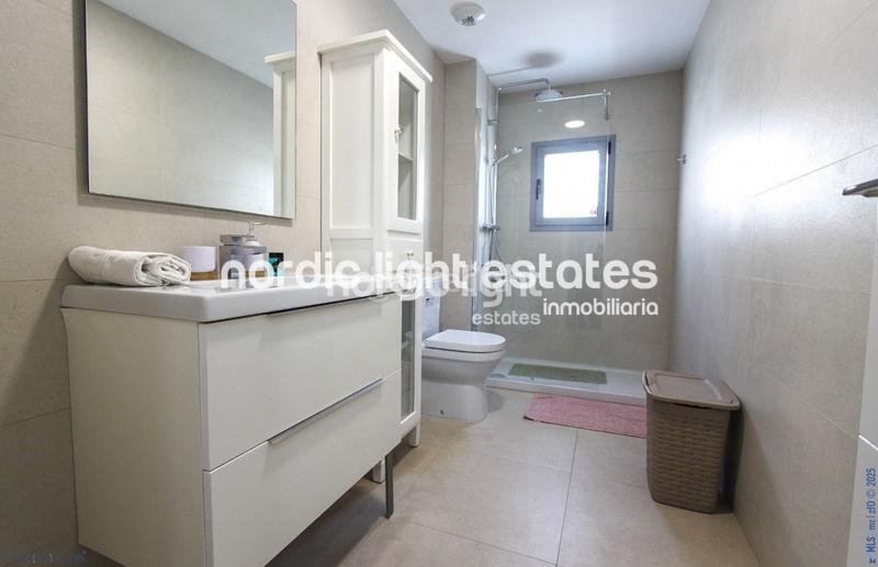 Foto 03f198ef-a3ac-4f62-8c11-16d8d06b30bf. Appartamento con parcheggio piscina in Laguna Beach Torrox