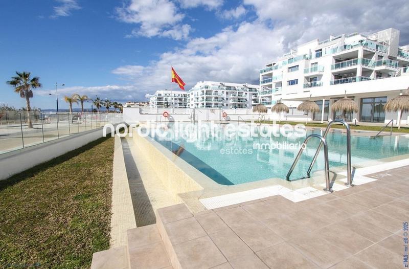 Foto 53477baa-f933-4995-83cb-4529e6fa9f66. Appartement avec parking piscine dans Laguna Beach Torrox