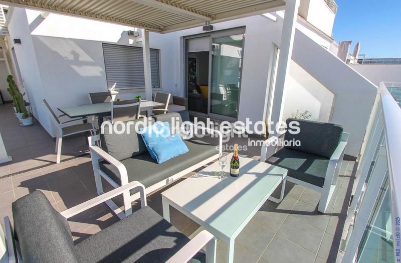 Foto a101f6f1-a393-4027-9b53-fb6ec290060f. Appartement avec parking piscine dans Laguna Beach Torrox