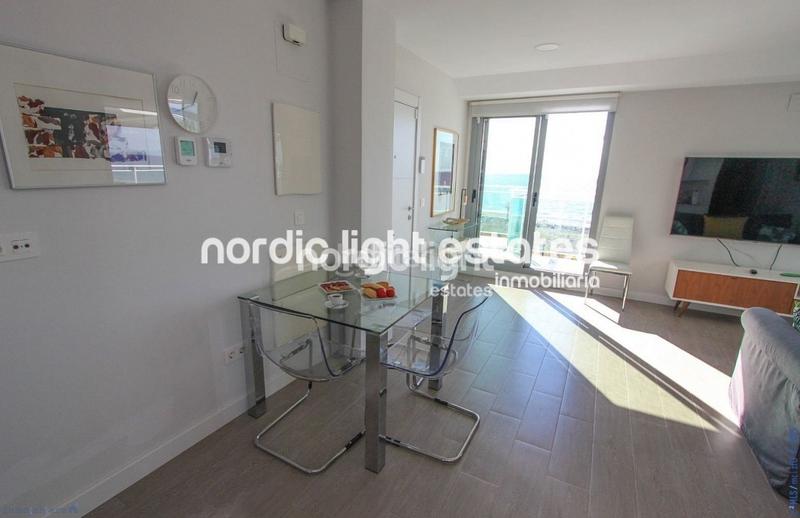 Foto f8ea76ed-e057-4b55-a5bb-9bc0d541df6e. Etagenwohnung mit parking pool in Laguna Beach Torrox