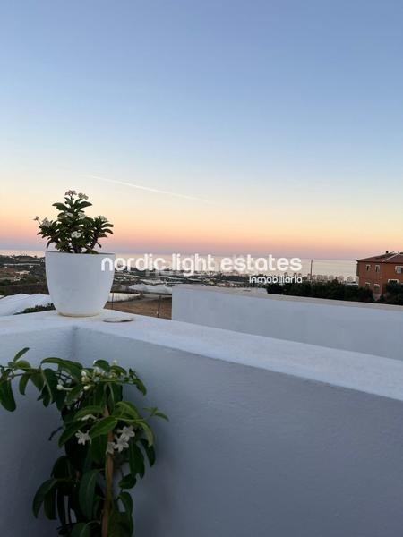 Foto b4c5dd13-01cf-4fcb-827b-d96582229fa8. Lloguer casa amb piscina a El Limonar Vélez - Málaga