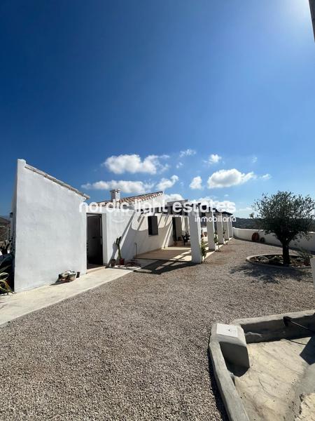 Foto 7a6e164e-d80d-4338-8ef6-38faab560c2e. Location maison avec piscine dans El Limonar Vélez - Málaga