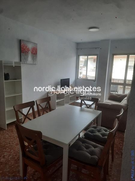 Foto c8cbaaf2-c1dc-4e05-9318-045db833d7bb. Piso en Centro Nerja