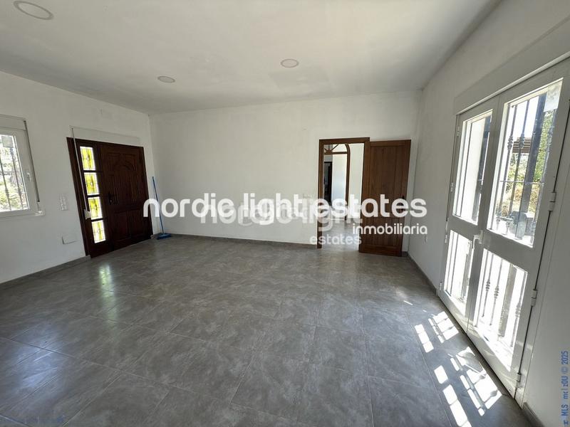 Foto c4b59ce3-762e-4f17-adef-9ea56362046b. Casa in Camino Viejo de Málaga Vélez - Málaga