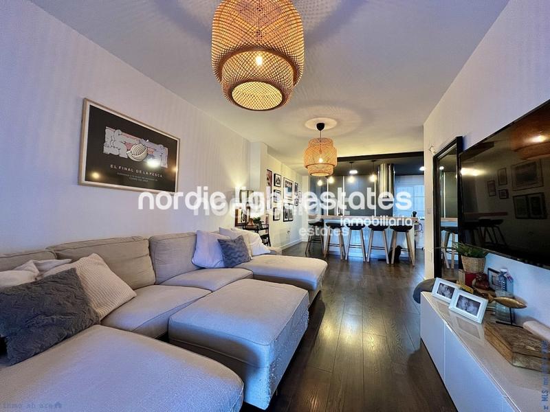 Foto f75a26ff-659e-4421-9e04-5d58acbf7b72. Pis a Centro Torre del Mar