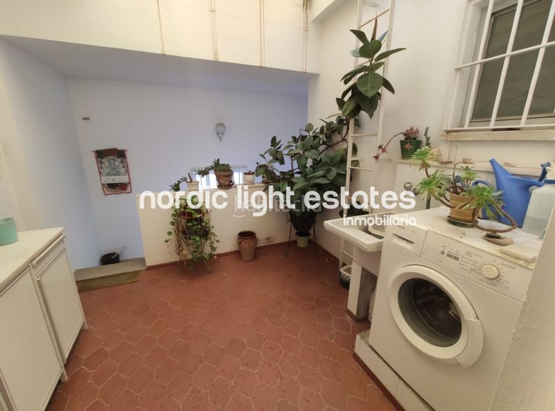 Foto 3da869a6-d98c-4494-939c-06f081a3ab85. Maison avec parking piscine dans Avda Pescia - Ctra de Frigiliana Nerja