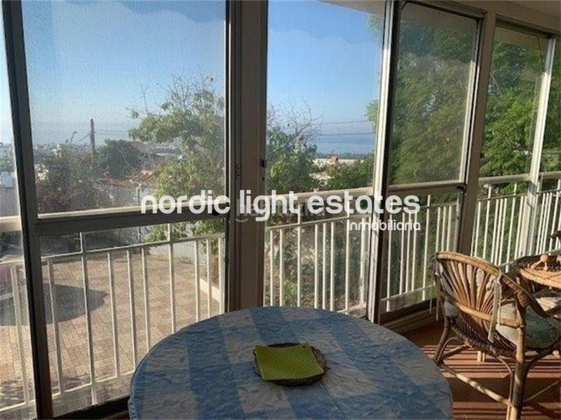 Foto 4b748c32-331e-415a-8d92-c0ee36bf1194. Maison avec parking piscine dans Avda Pescia - Ctra de Frigiliana Nerja