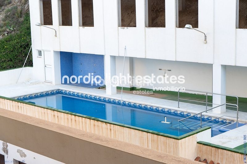 Foto 1d022883-7b4a-47f8-b8c6-07f481687fe8. Appartamento con piscina in Urbanización Santa Rosa Torrox