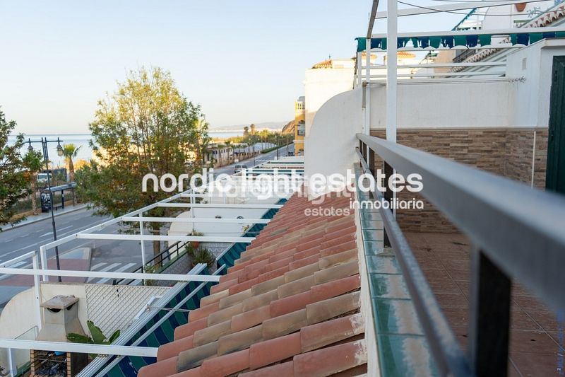 Foto e2cbd166-cd8f-4e5e-b5ff-cf2e9366577a. Appartamento con piscina in Urbanización Santa Rosa Torrox