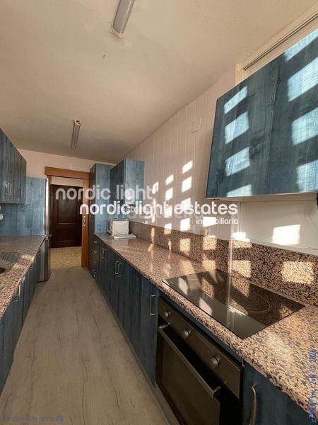 Foto 16df50f7-c954-4865-a17f-14a941fe3202. Pis amb piscina a Poniente-Faro Torre del Mar