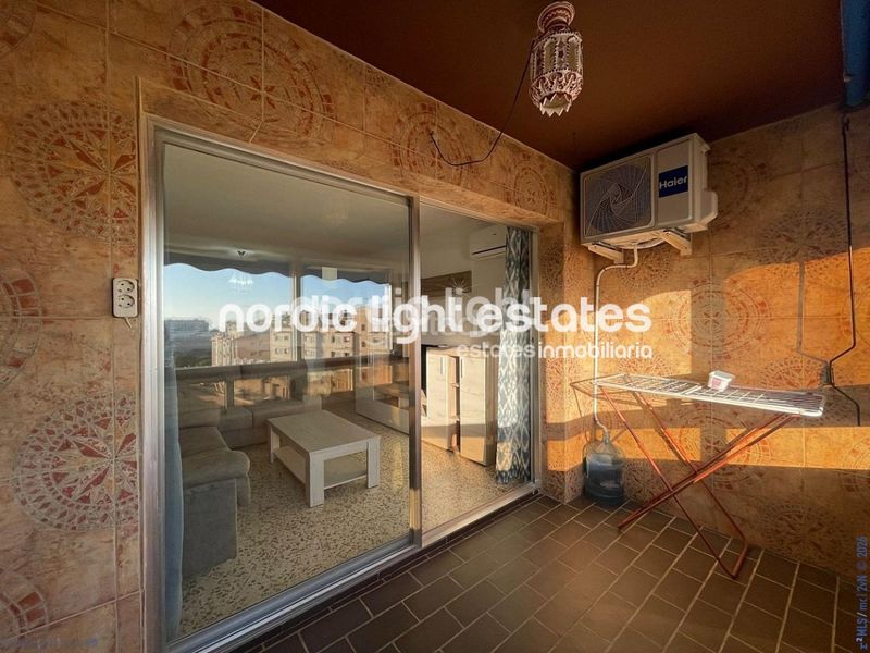 Foto 3cc4beda-ab53-4d04-9696-08dd4b83f26c. Pis amb piscina a Poniente-Faro Torre del Mar