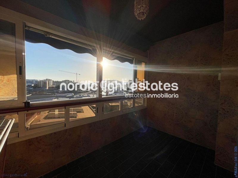 Foto e5bb396c-1cfe-4a3d-8759-237b8d0b19f8. Pis amb piscina a Poniente-Faro Torre del Mar