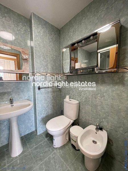 Foto e8f167ed-1d7a-4055-b861-f66c02dc4c0e. Pis amb piscina a Poniente-Faro Torre del Mar