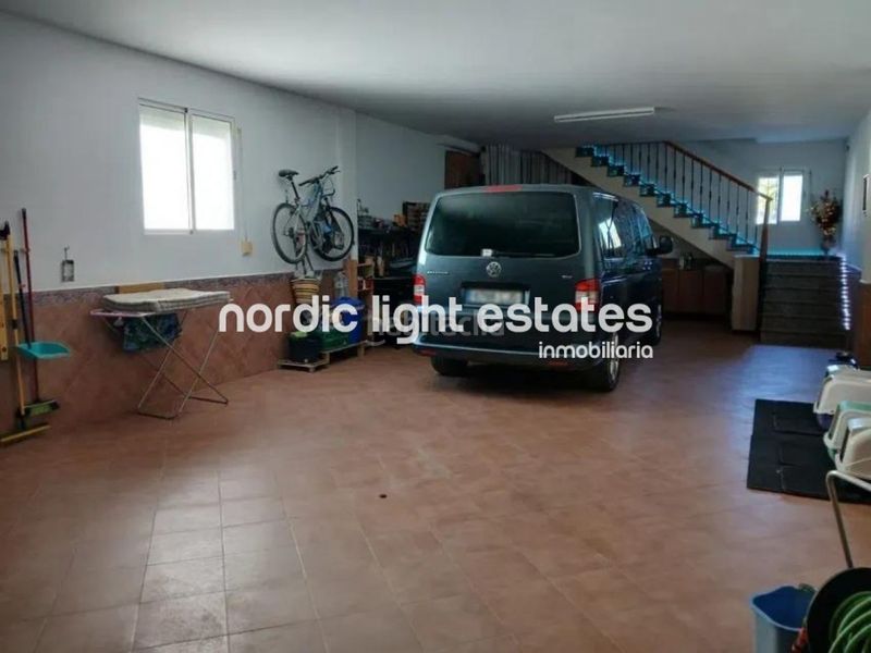 Foto 8f86c2df-4610-4902-b04c-0812e6d03eb1. Casa amb aparcament piscina a Almayate Bajo