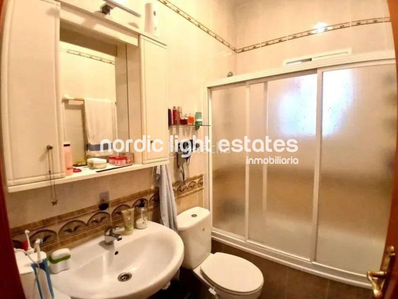 Foto 9554779d-37b4-4fd4-95c4-a20a5c081b7e. Casa amb aparcament piscina a Almayate Bajo