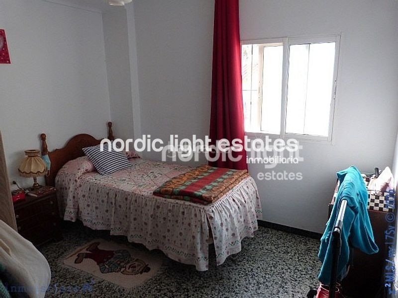 Foto c85d2c72-42fe-4f7e-aecd-702eb9b74f36. Casa amb aparcament a Algarrobo pueblo Algarrobo