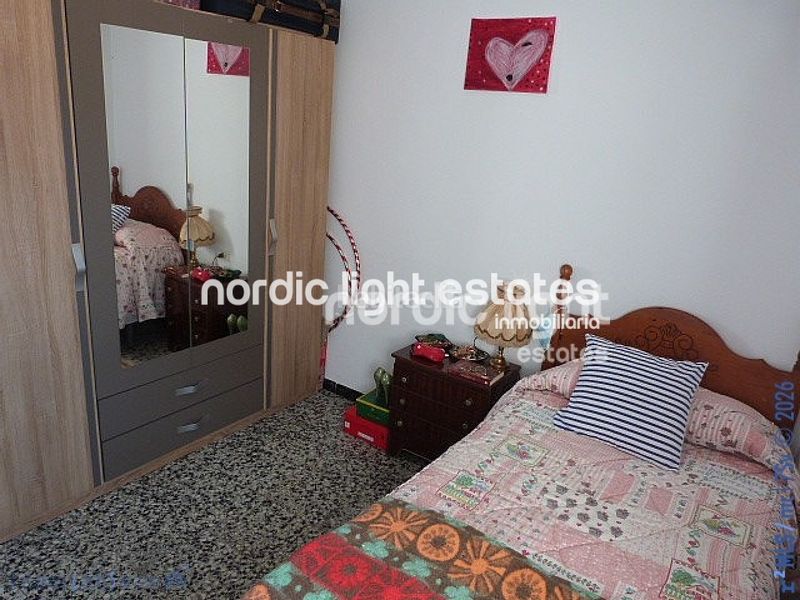 Foto d4454e5e-504f-40c3-bd52-c0953215993c. Casa amb aparcament a Algarrobo pueblo Algarrobo