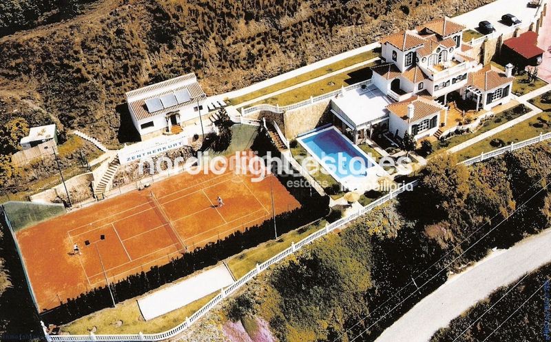 Foto 4cfd1981-535e-4434-9cc8-08f5d96dab88. Haus mit pool in Torrox park Torrox