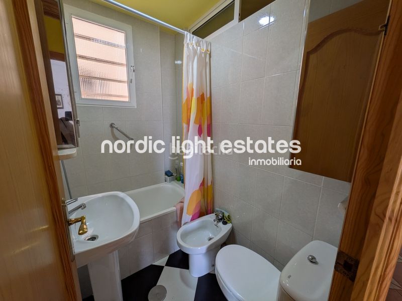 Foto 6cdb7e92-4812-43a8-bf04-1eb32ecc0dfd. Pis amb piscina a Chaparil - Torrecilla - Punta Lara Nerja