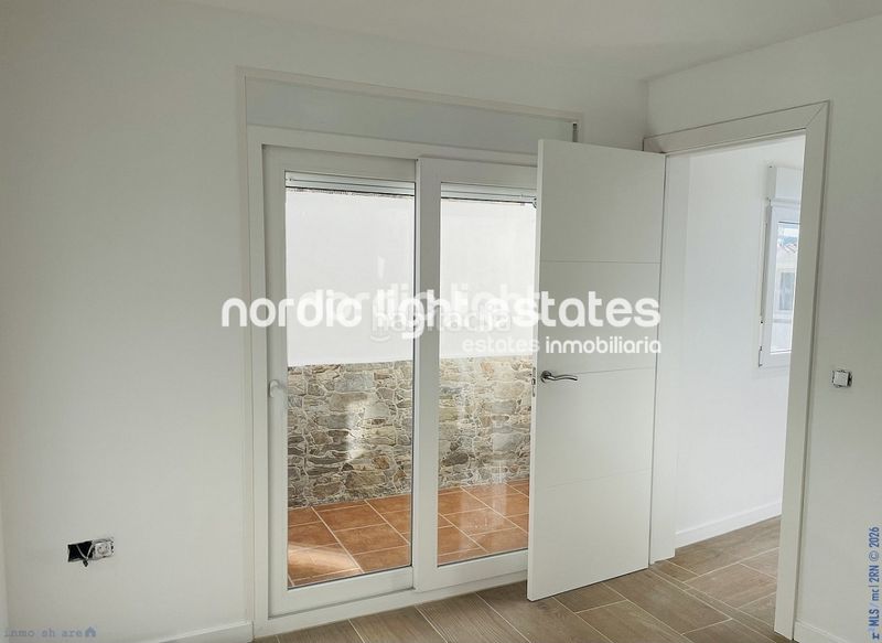 Foto 7258a5a8-a3c1-4b28-aae3-77e19eef3580. Casa a Torrox pueblo Torrox