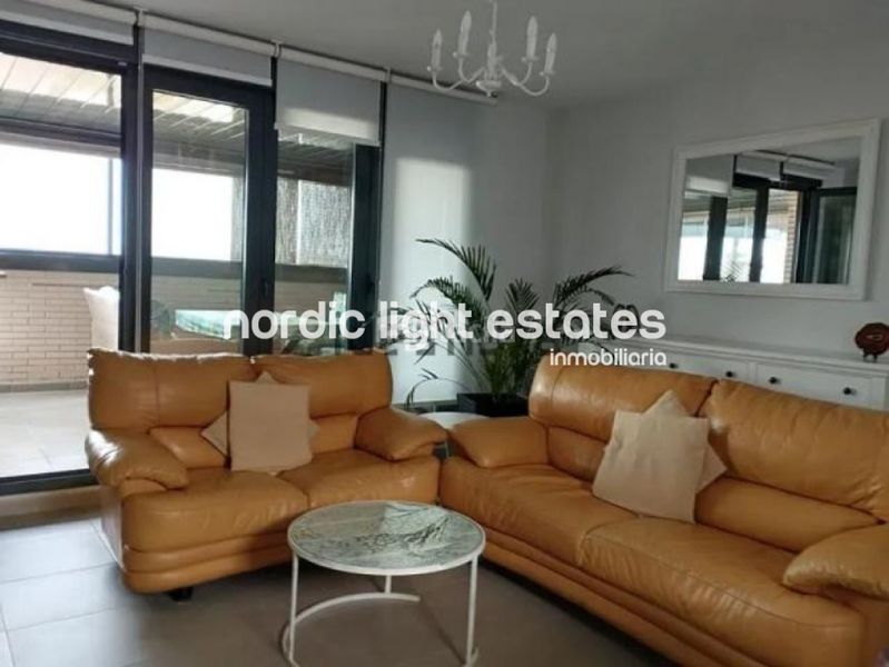 Foto e8d8a714-6770-4591-ae00-75133064f8a0. Flat with parking in Teatinos Málaga