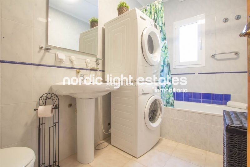 Foto 4b0aaafa-07b4-4226-82b1-731c8deac970. Casa amb piscina a nueva Nerja Nerja