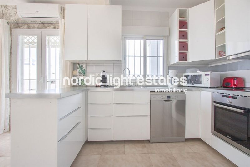 Foto 6209f2e8-d394-4cc9-a775-80ff23d0e662. Casa amb piscina a nueva Nerja Nerja