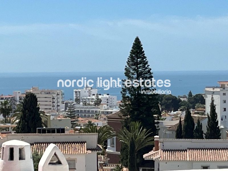 Foto 8070890a-7fc7-4104-85c9-cd8b9dce851a. Casa amb piscina a nueva Nerja Nerja