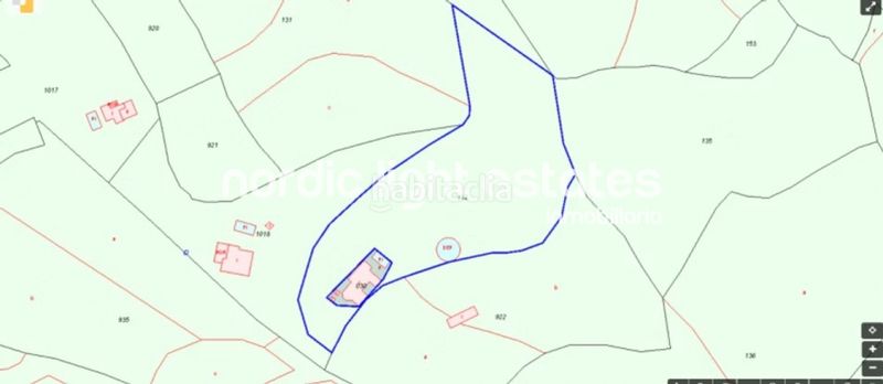 Foto 49d193a8-081e-410c-bd2d-f0544d7b3821. Casa amb piscina a Cómpeta