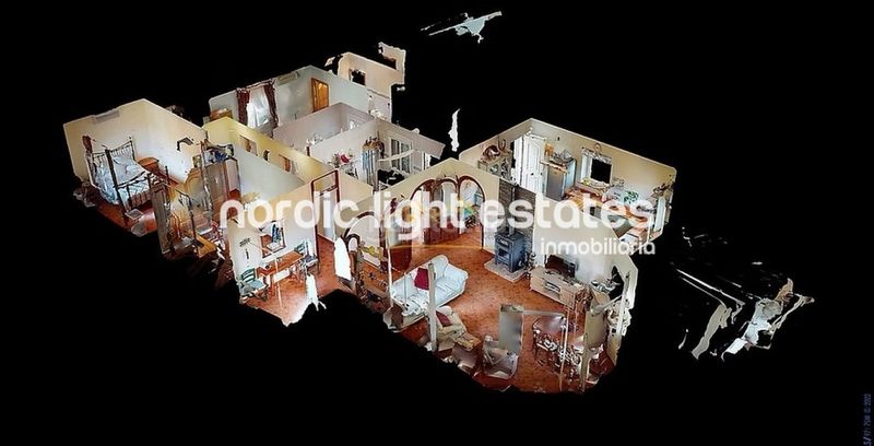 Foto 9c9c3eb2-435a-49c9-91cc-0f819a78d7fc. Casa amb piscina a Cómpeta