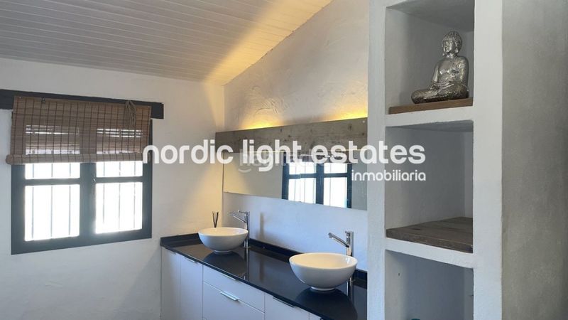 Foto ef3a1ace-3f57-43ed-8ea5-c38a19a2d66c. Casa en Canillas de Aceituno