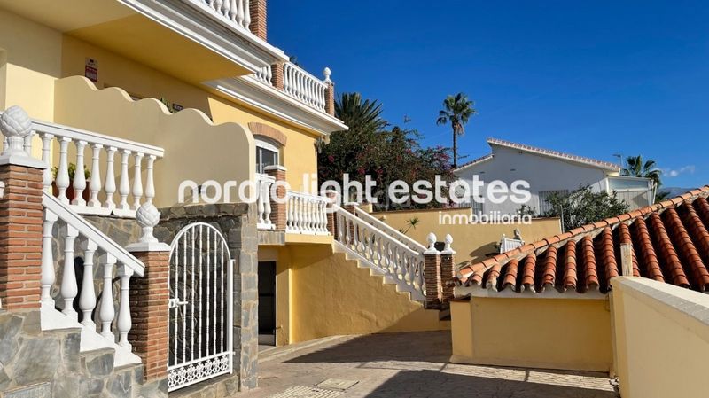 Foto da8ab088-03c6-40df-8b0b-d4b38114ed40. Casa en Urbanización Santa Rosa Torrox
