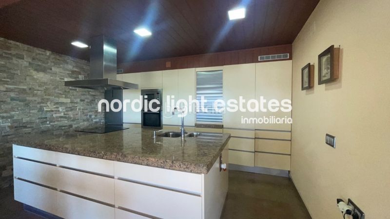 Foto 8fc080ad-114f-4ba2-a3e5-646c75019074. Appartamento con piscina in Laguna Beach Torrox