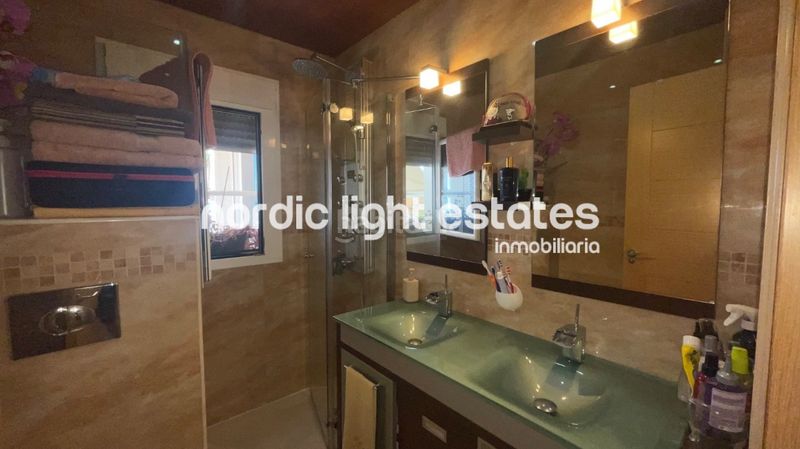 Foto db6387a6-72ad-4442-a603-053897216399. Flat with pool in Laguna Beach Torrox