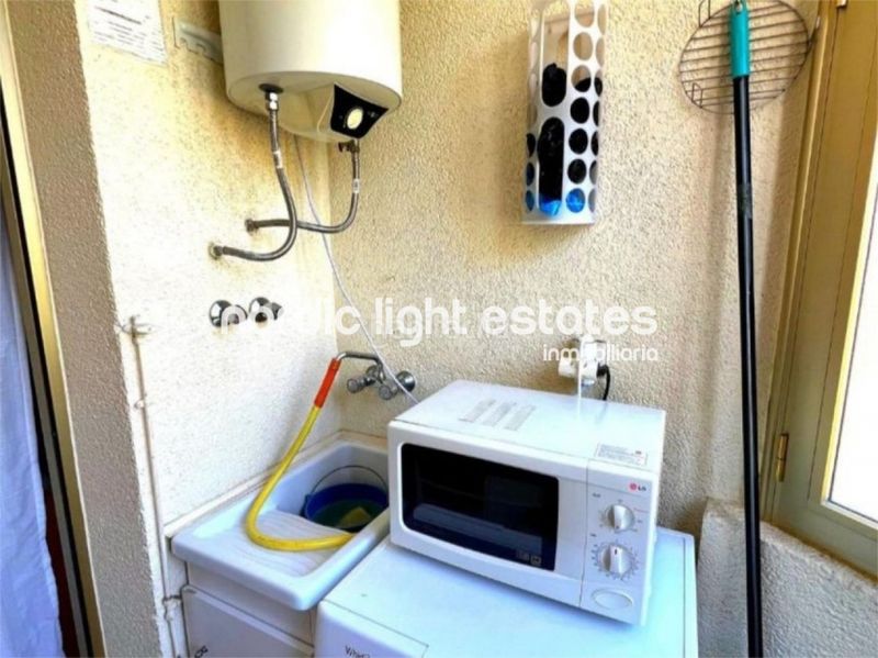 Foto fb5d9cfc-9ffa-45b1-a136-20e29a41145b. Piso en Almuñecar centro Almuñécar