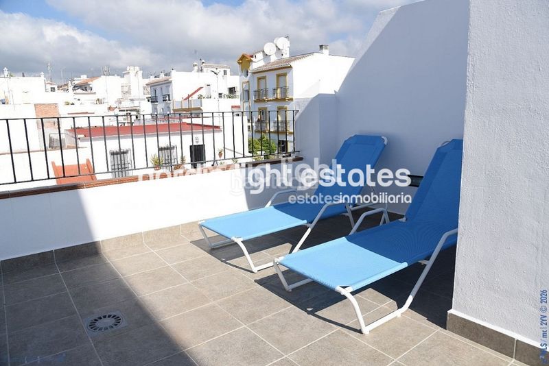 Foto ab2b79f5-669a-49ad-ad96-16f78e7123c6. Casa en Avda Pescia - Ctra de Frigiliana Nerja