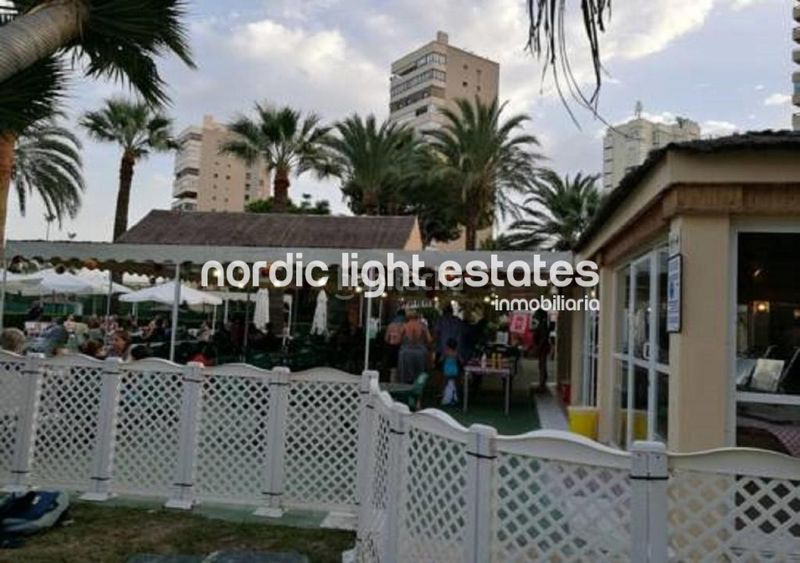 Foto d6ac53f6-7364-401d-93f7-be6f716015d0. Pis amb aparcament piscina a Playamar - Benyamina Torremolinos