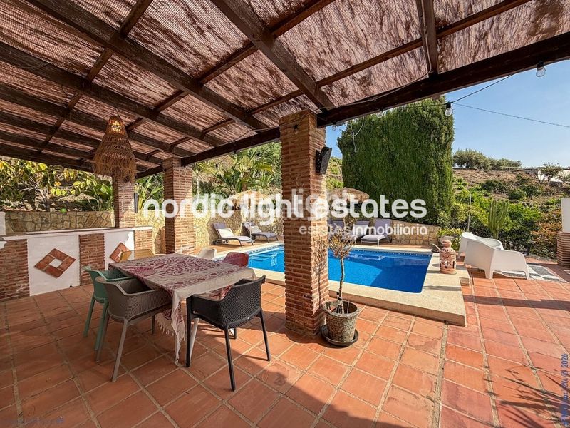Foto 7470b18f-0217-43f8-9c07-0a5f6a5ead71. Casa en Torrox pueblo Torrox