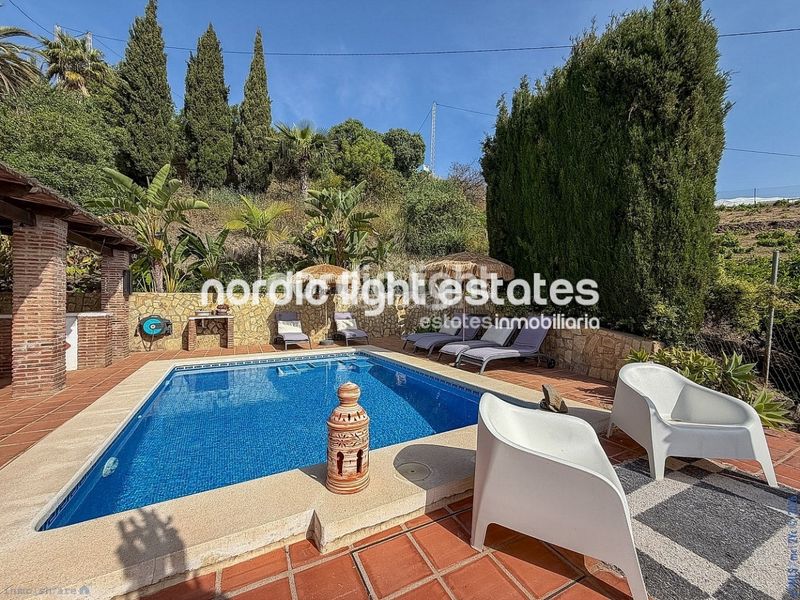 Foto e809c709-bfd2-4ba1-8249-a7adb28a7056. Casa en Torrox pueblo Torrox