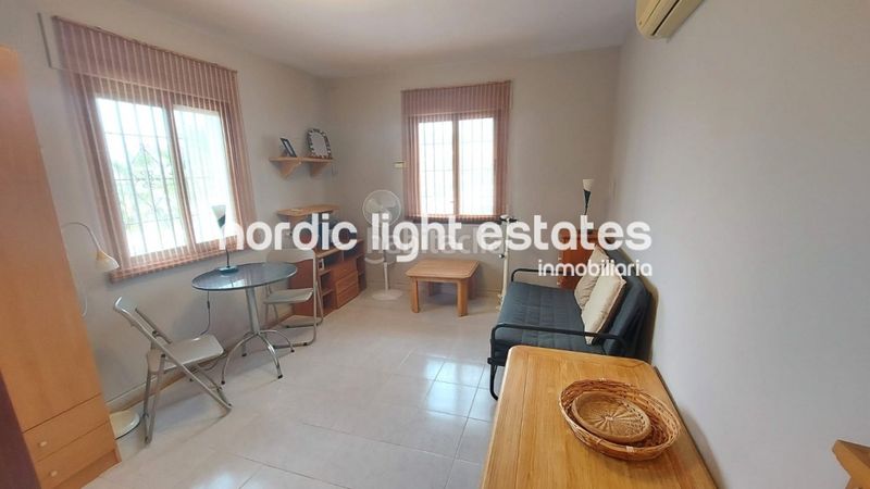 Foto 177da3d0-b326-499b-b4da-5638bfba9176. Maison avec piscine dans Torrox pueblo Torrox