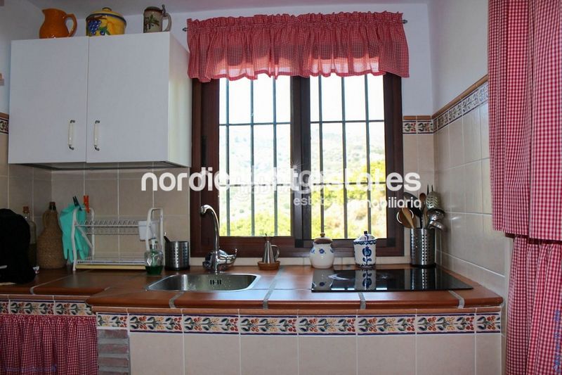 Foto 35b5f77b-1d90-466b-8633-52a160bcf1cd. Casa en Torrox pueblo Torrox