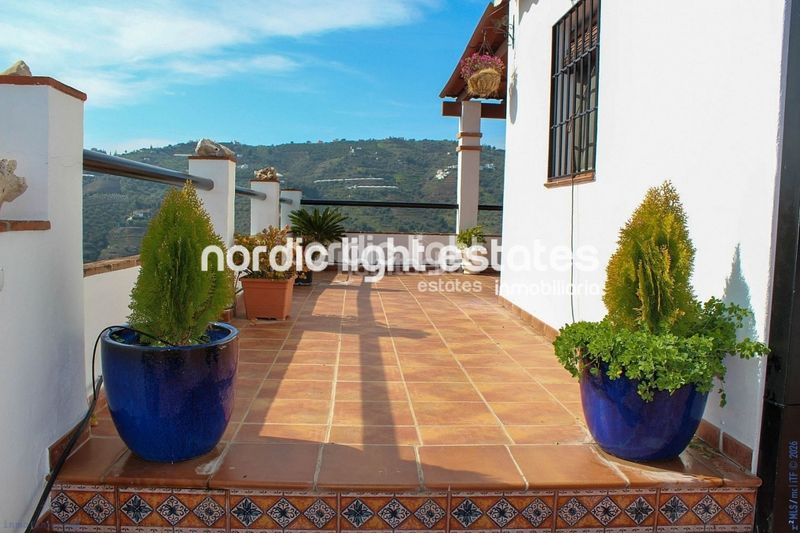 Foto cf016627-5bb2-4811-8af6-202968903223. Casa en Torrox pueblo Torrox