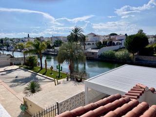 Xalet a Francolí - Freser - Noguera. Casa al canal