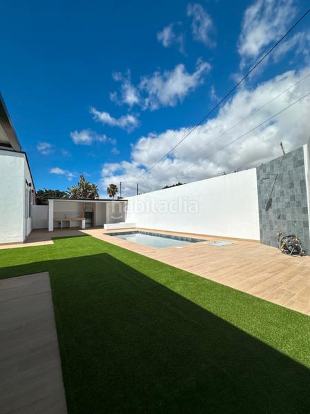 Foto 986adc9e-de7e-4999-9c03-ccf351dfbe2a. Chalet en Guargacho Arona