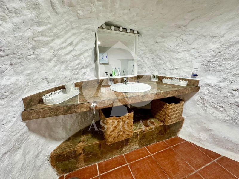 Foto ba672a5a-f745-474e-a0c3-46b79de83e38. Casa a calle cuevas 7 a Valsequillo de Gran Canaria