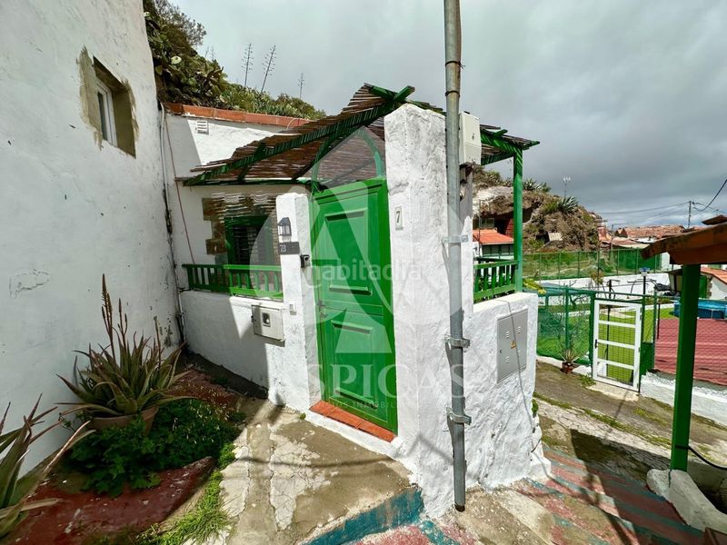 Foto c036d0bb-f994-423e-941b-7e798d1dcdff. Casa a calle cuevas 7 a Valsequillo de Gran Canaria